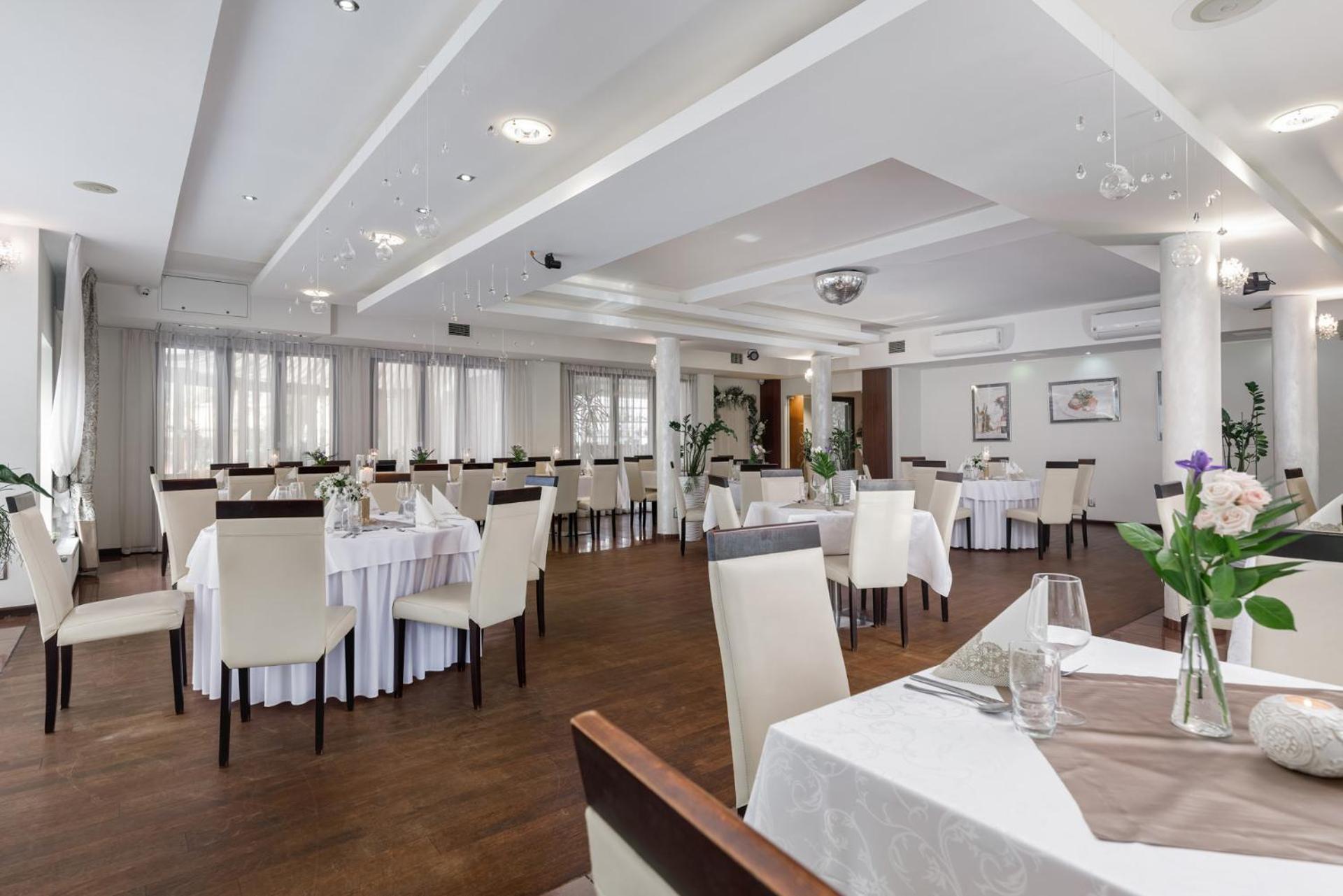 Villa Park Goleniow Ngoại thất bức ảnh
