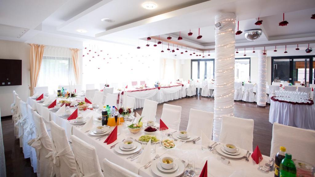 Villa Park Goleniow Ngoại thất bức ảnh